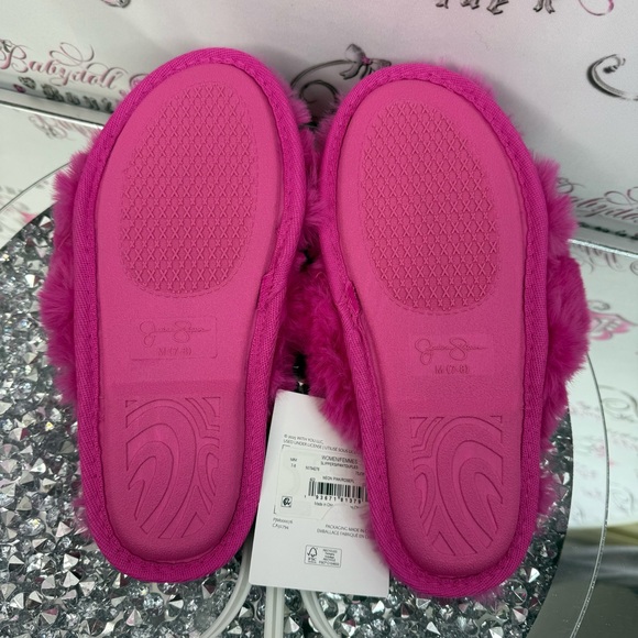 Jessica Simpson slippers furry fuzzy faux fur neon Vibrant Pink Fuzzy Slippers - Picture 8 of 11